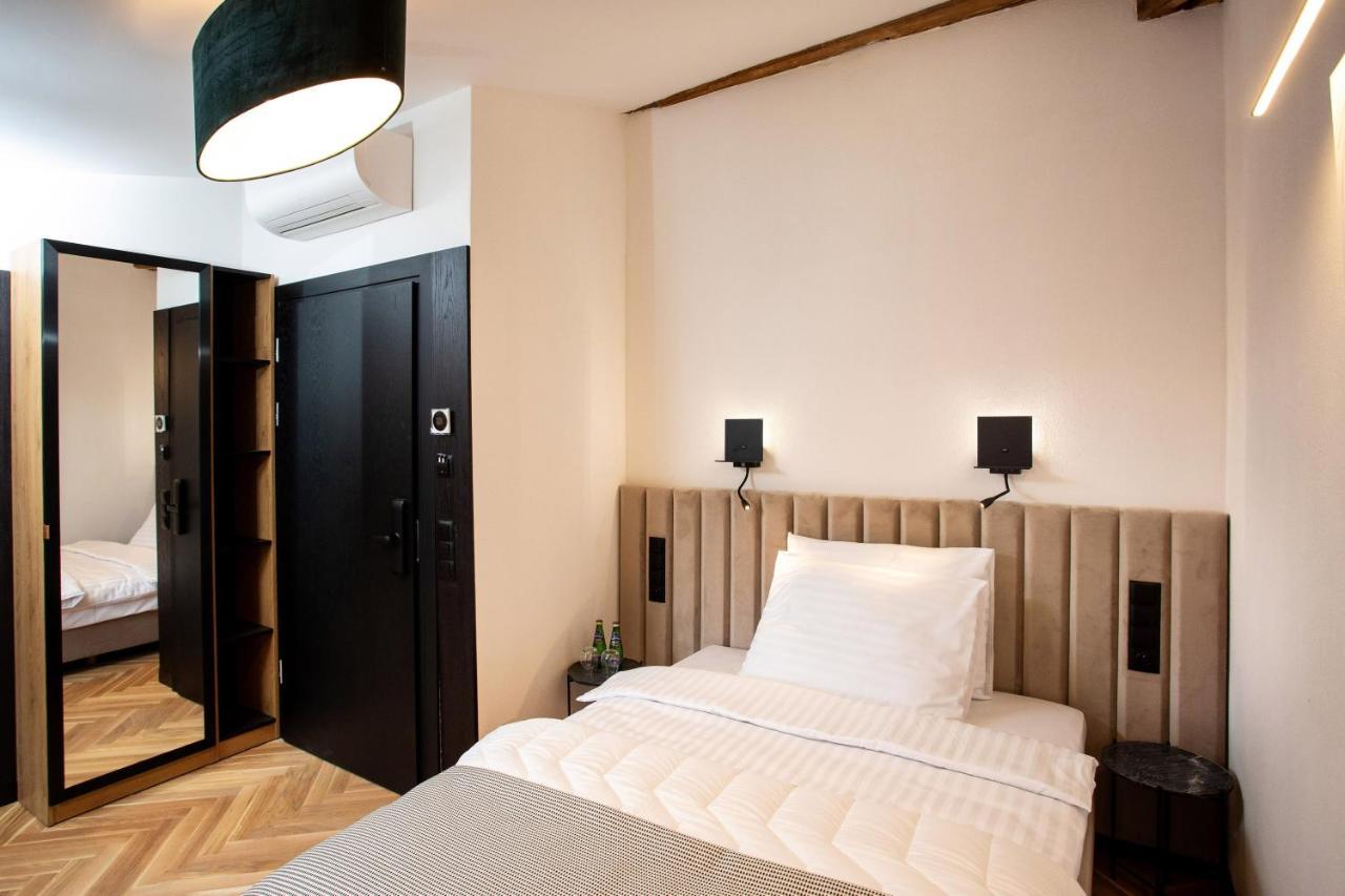 Hotel Teatr Krakow Luaran gambar