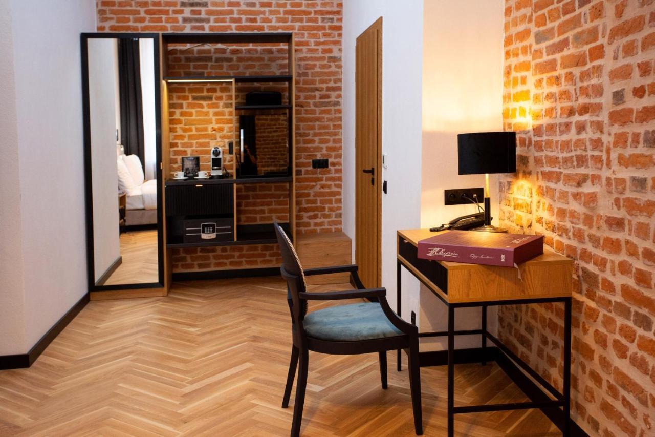 Hotel Teatr Krakow Luaran gambar